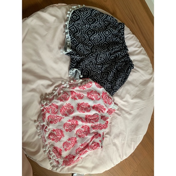 Pom-Pom shorts - Picture 1 of 5